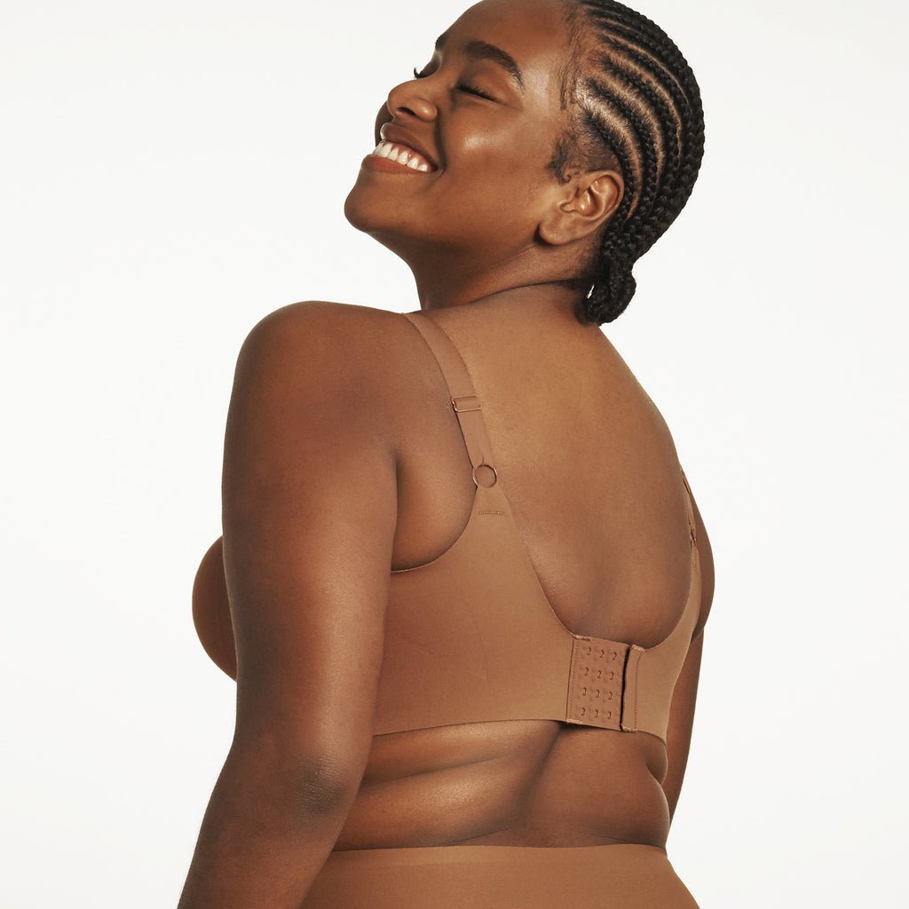 Beyond Bra- Wirefree - Pinned Up Bra Lounge