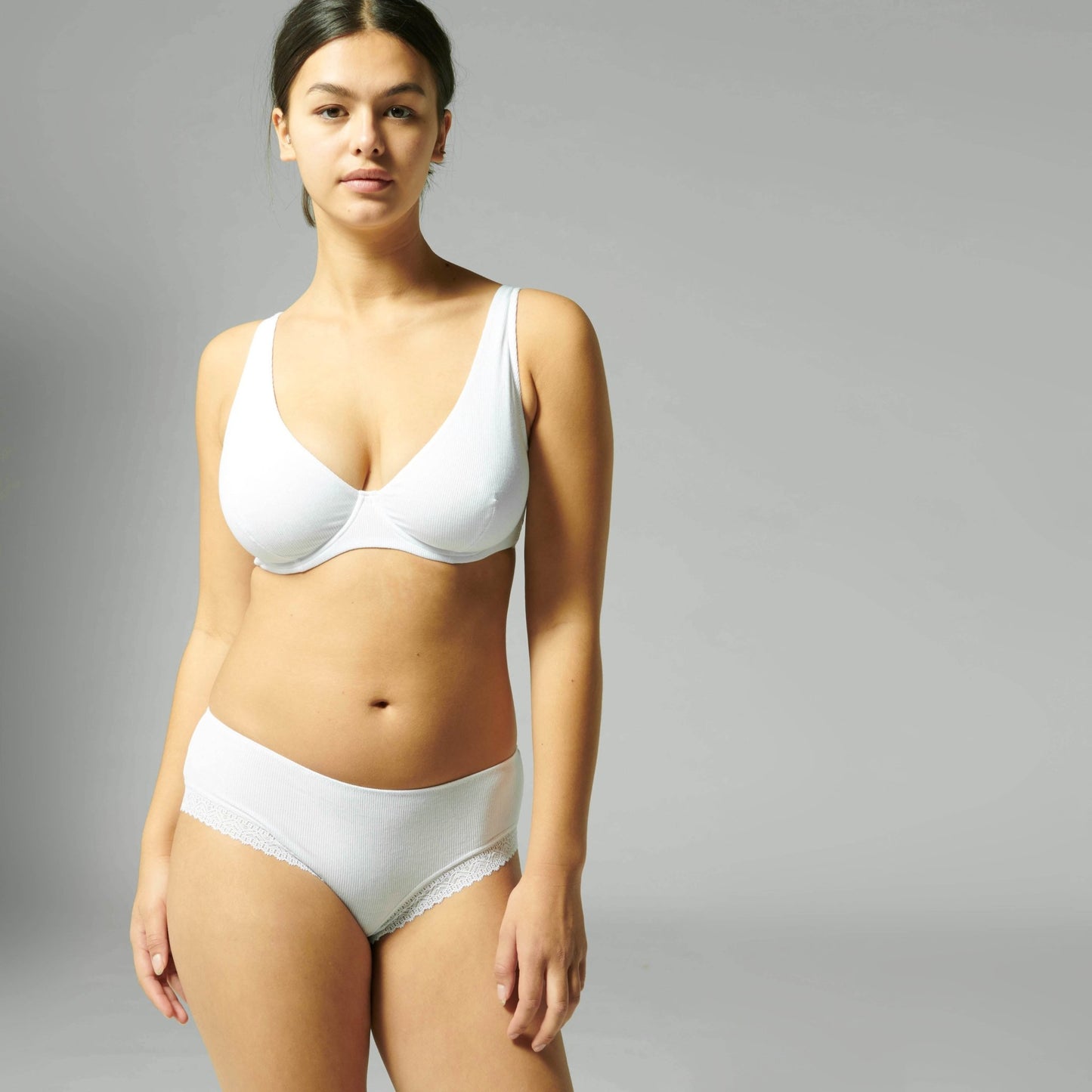 Eugenie Wired Plunge Full Cup - Pinned Up Bra Lounge